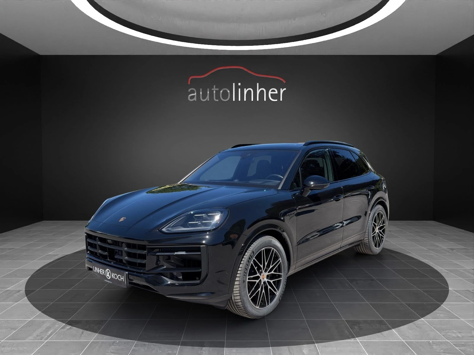 Porsche Cayenne E-Hybrid Black Edition Tiptronic