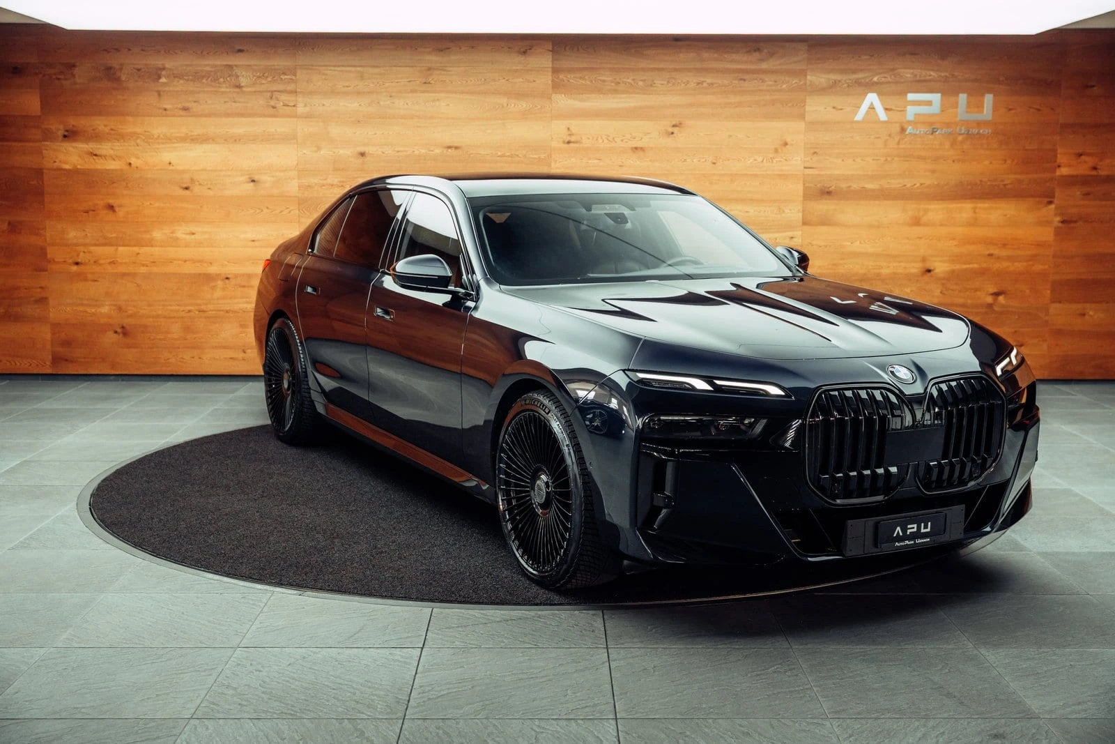 BMW 7er 740d 48V M Sport Steptronic