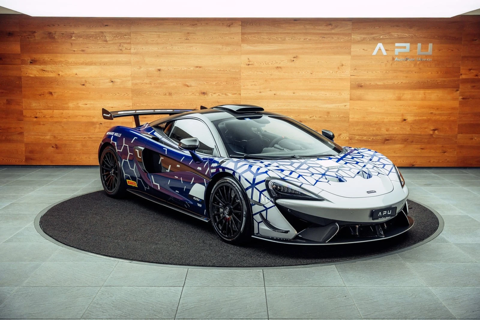 McLaren 570S 620R MSO Lantana Purple 1/225