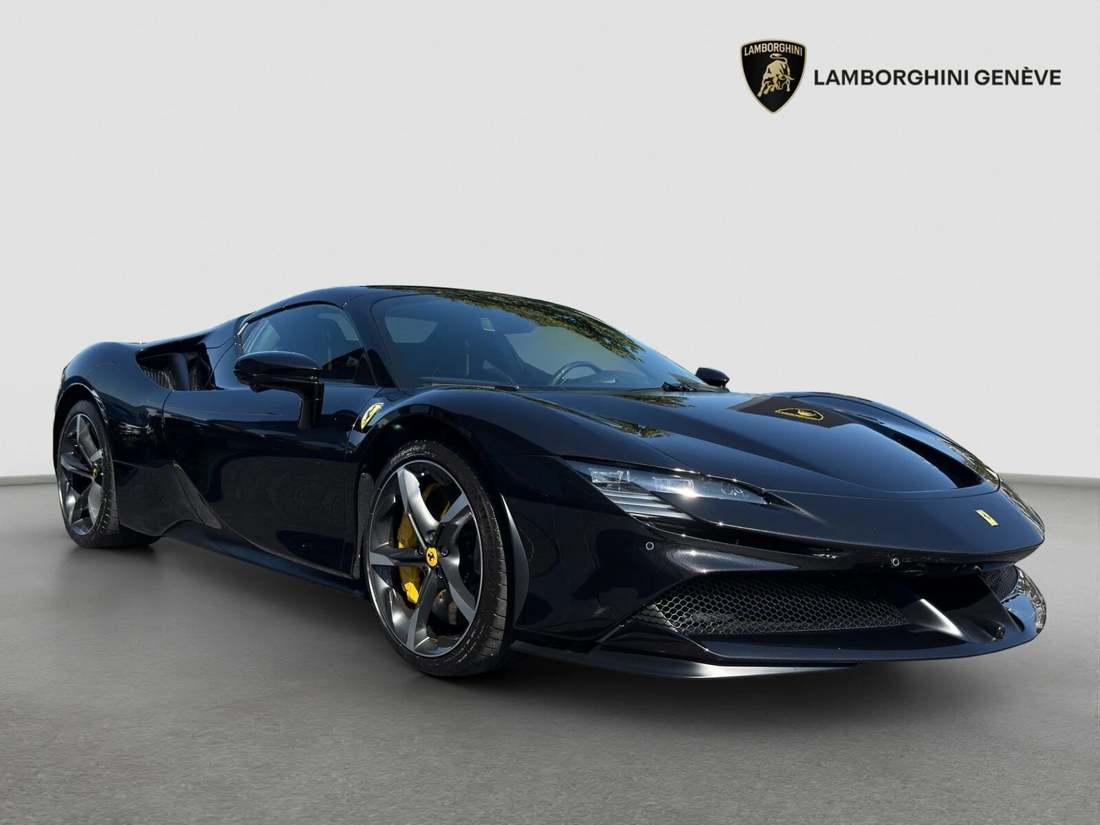 Ferrari SF90