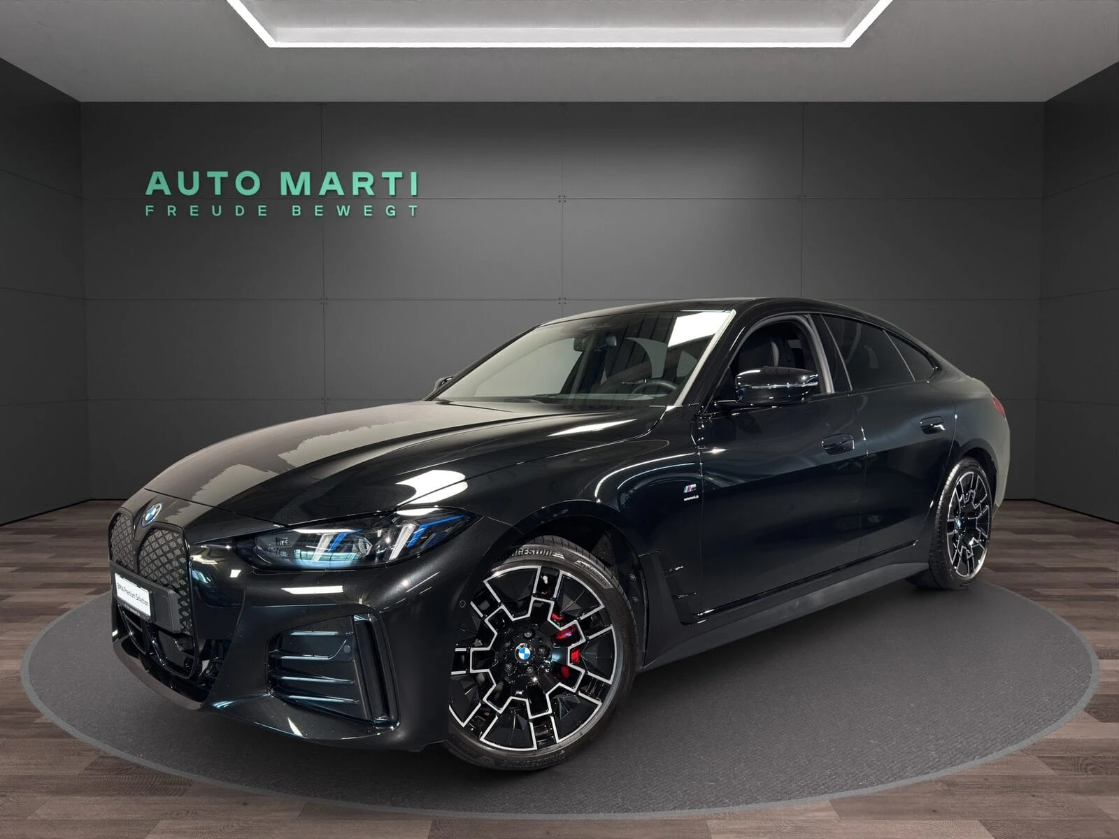 BMW i4