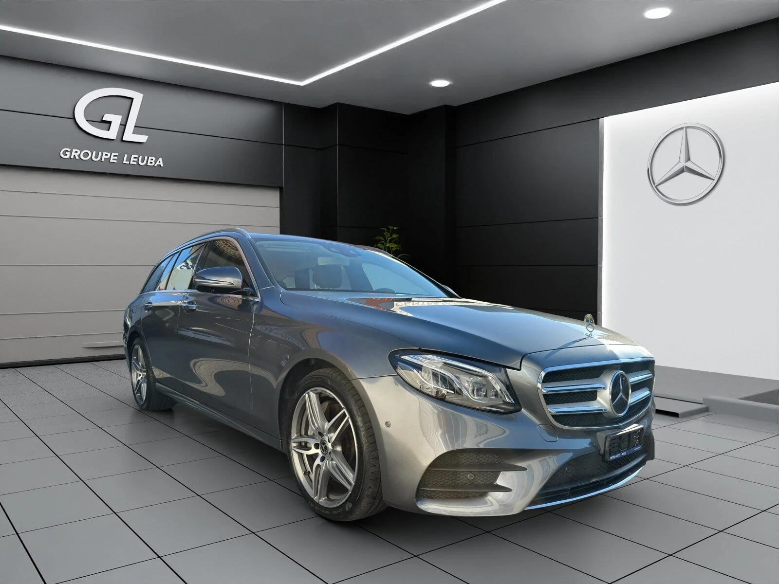 Mercedes-Benz E-Klasse E 400 AMG Line 4 Matic