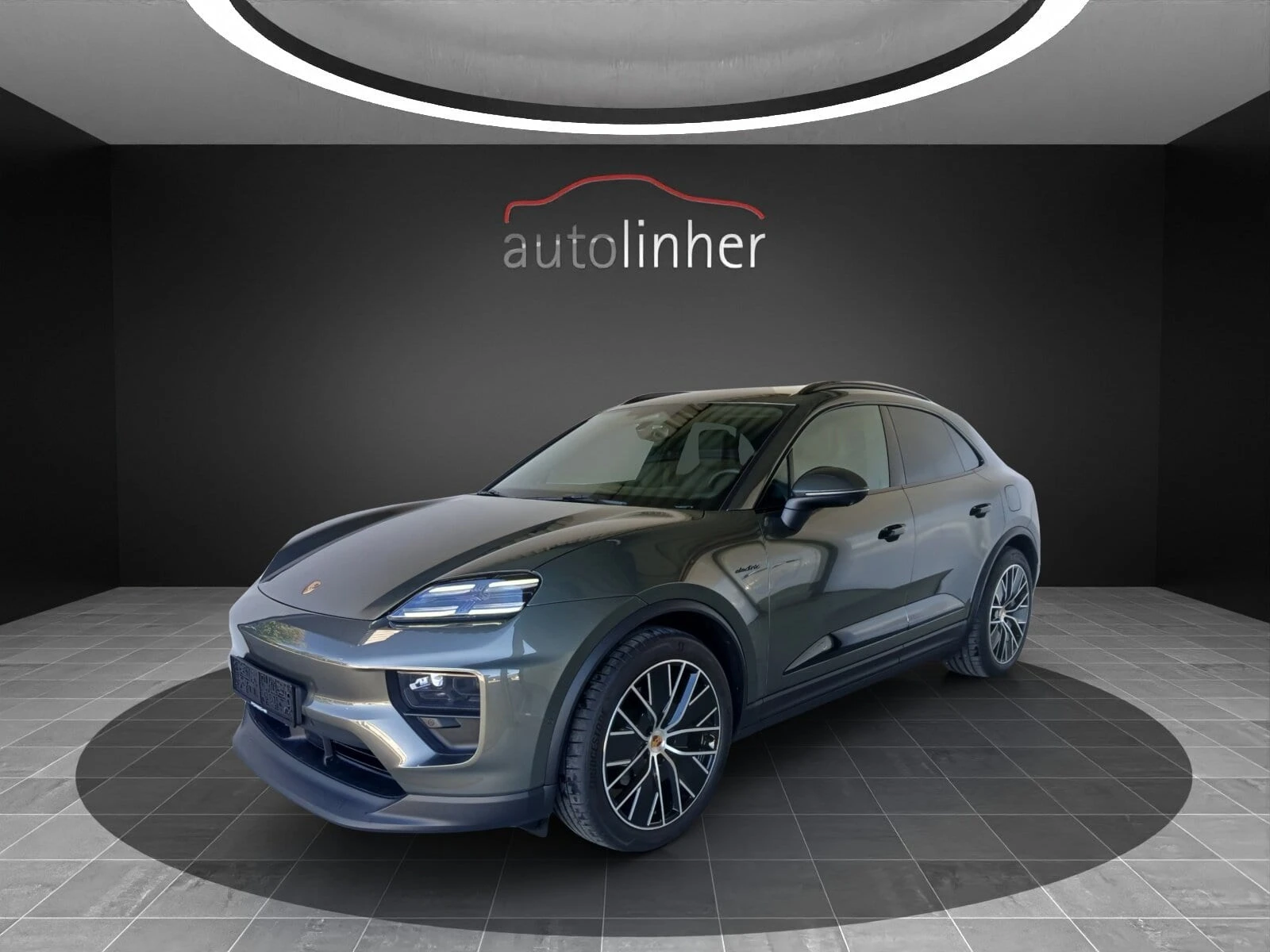 Porsche Macan 4