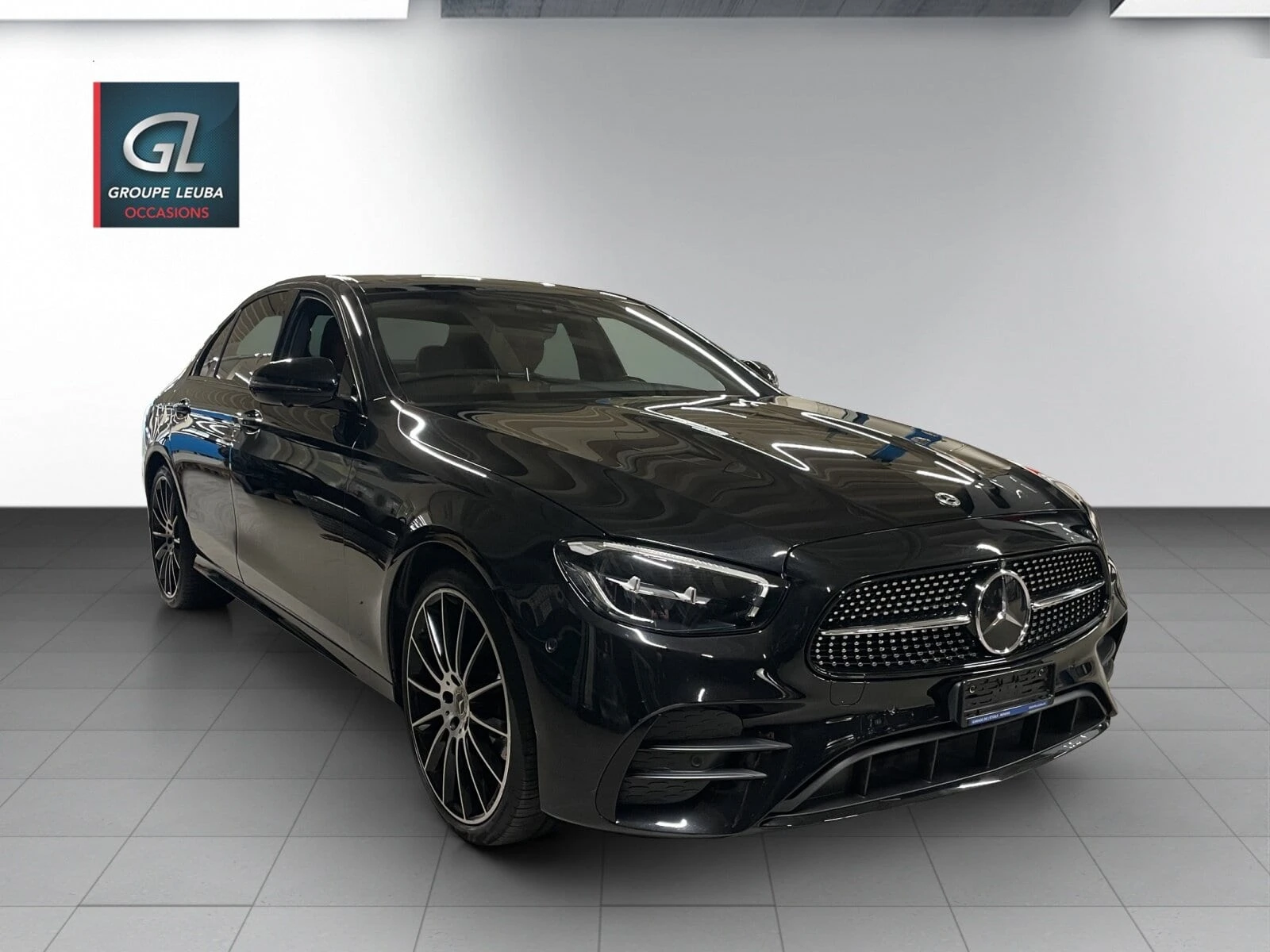 Mercedes-Benz E-Klasse E 200 AMG Line 9G-Tronic