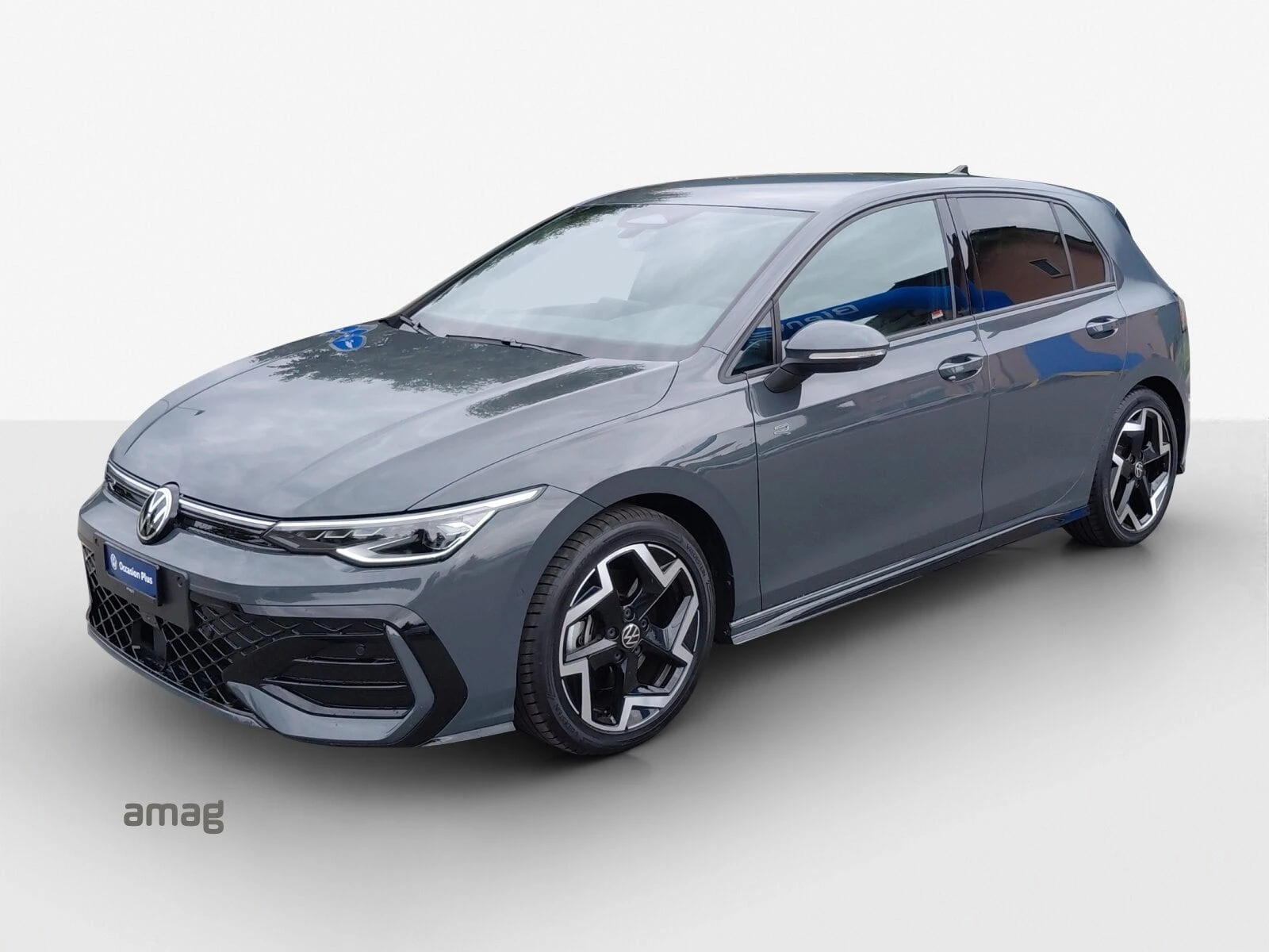 VW Golf R-Line
