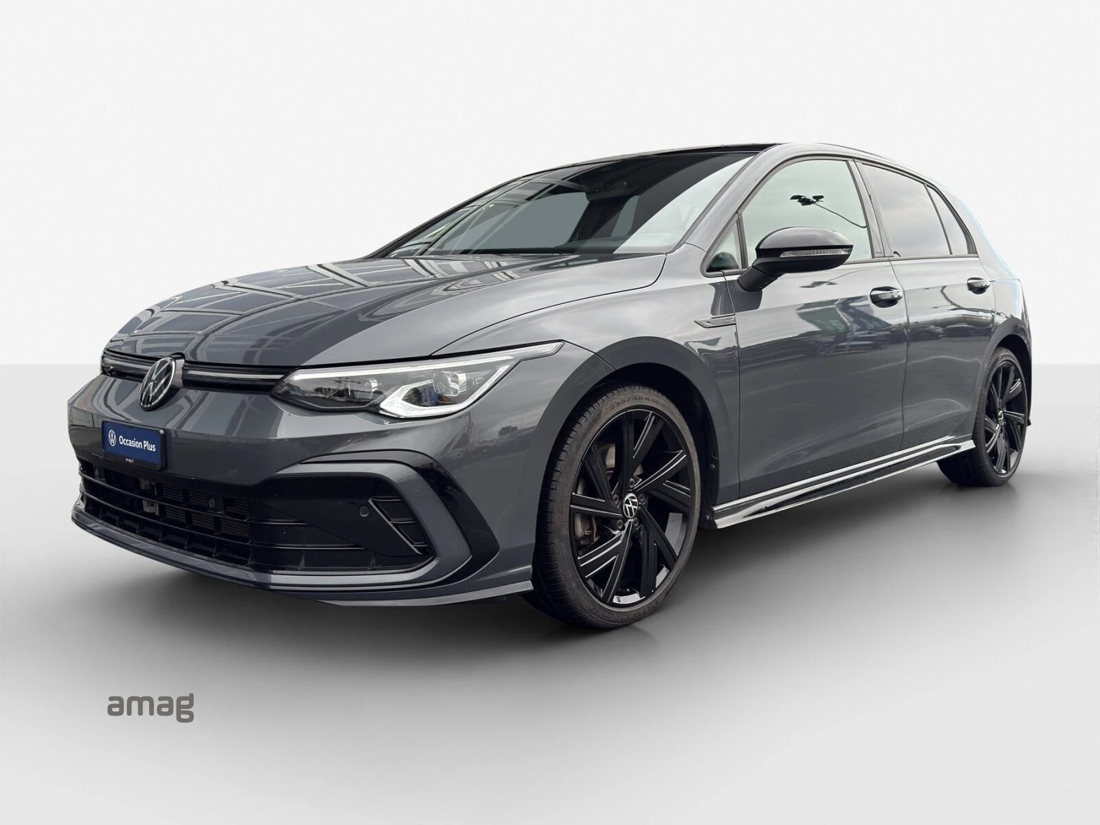 VW Golf R-Line