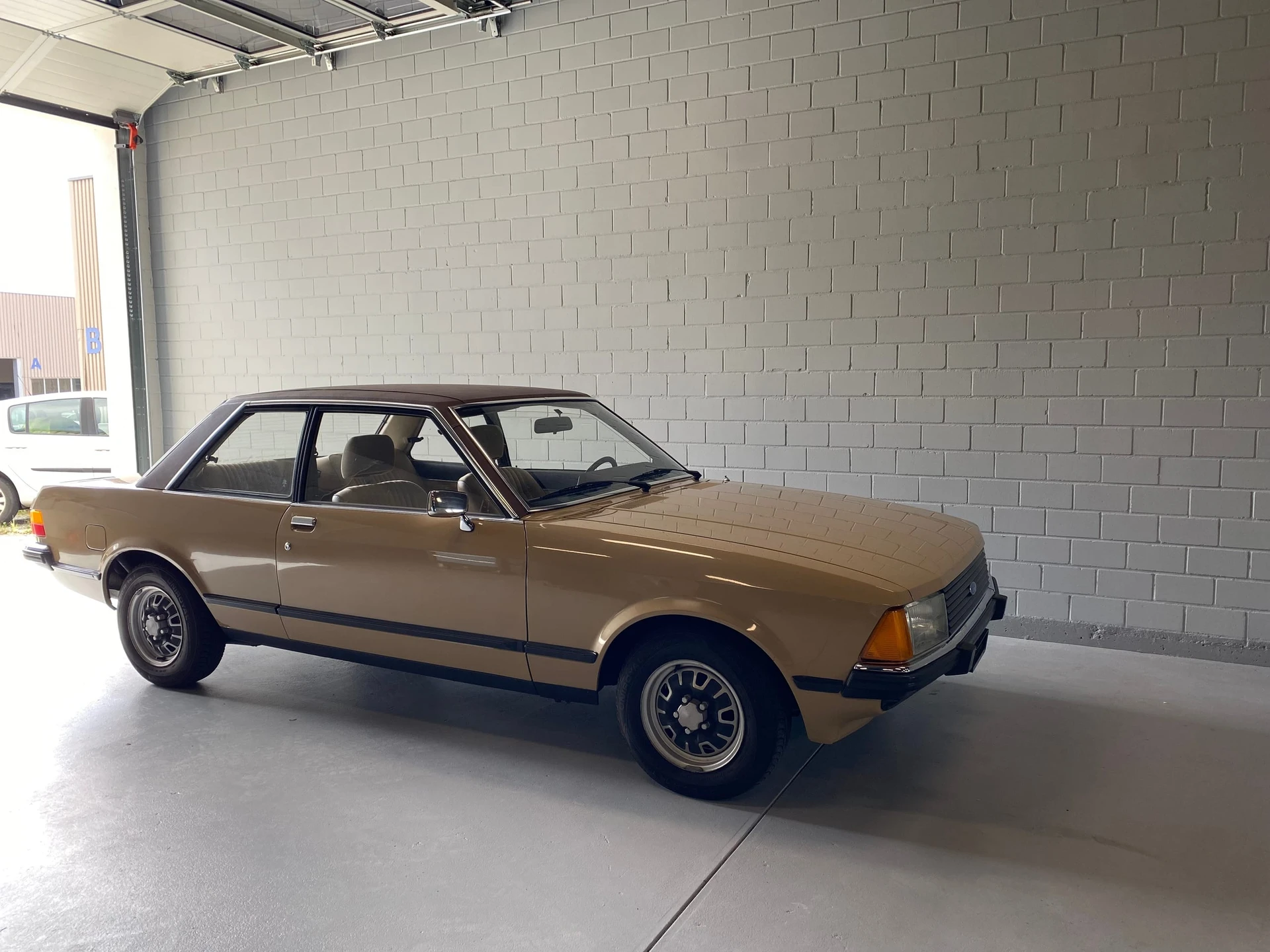 Ford Granada