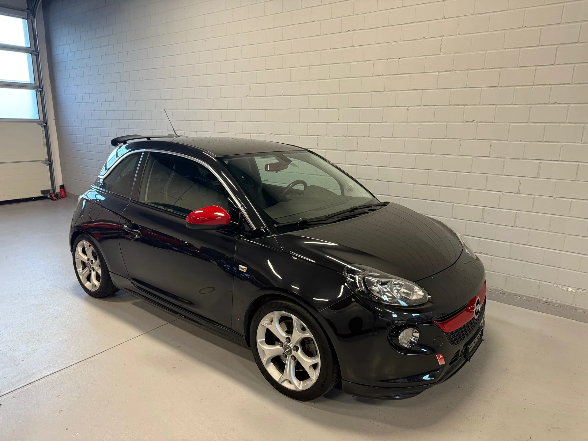 Opel Adam