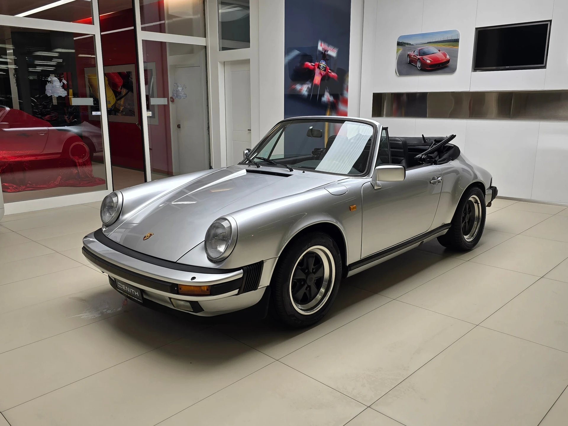 Porsche 911