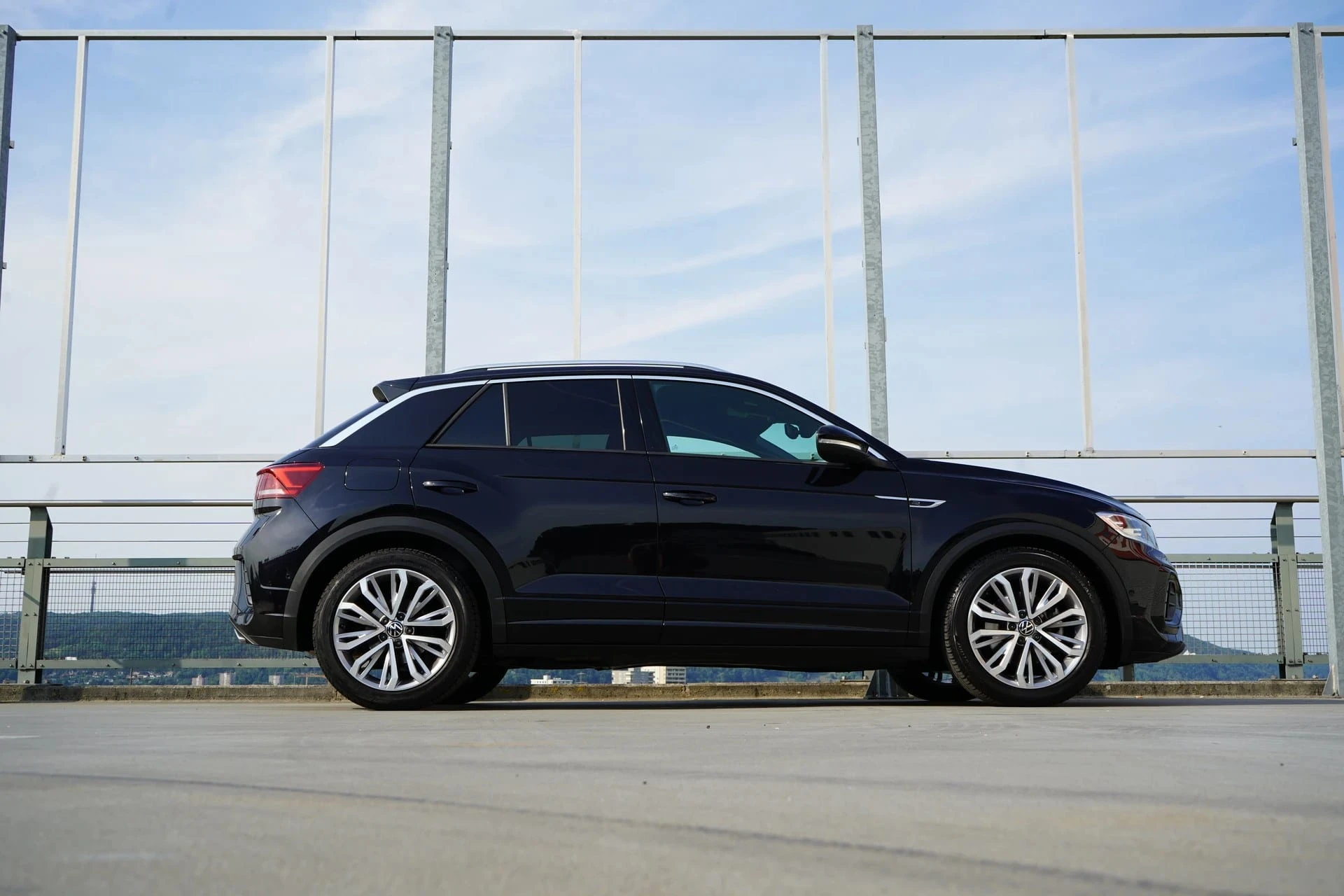 VW T-Roc 2.0 TSI R-LINE DSG 4MOTION l 190 PS