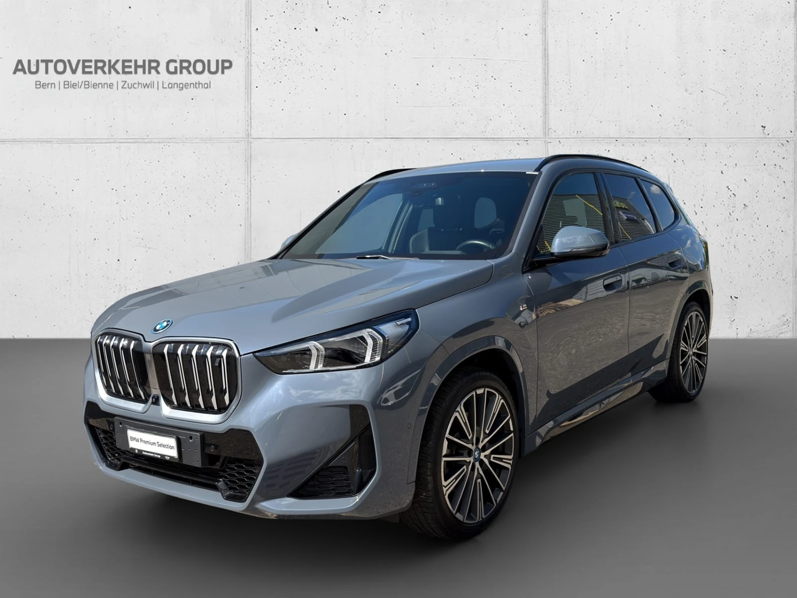 BMW iX1
