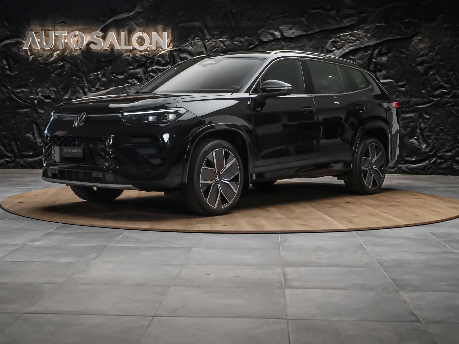 VW Tayron