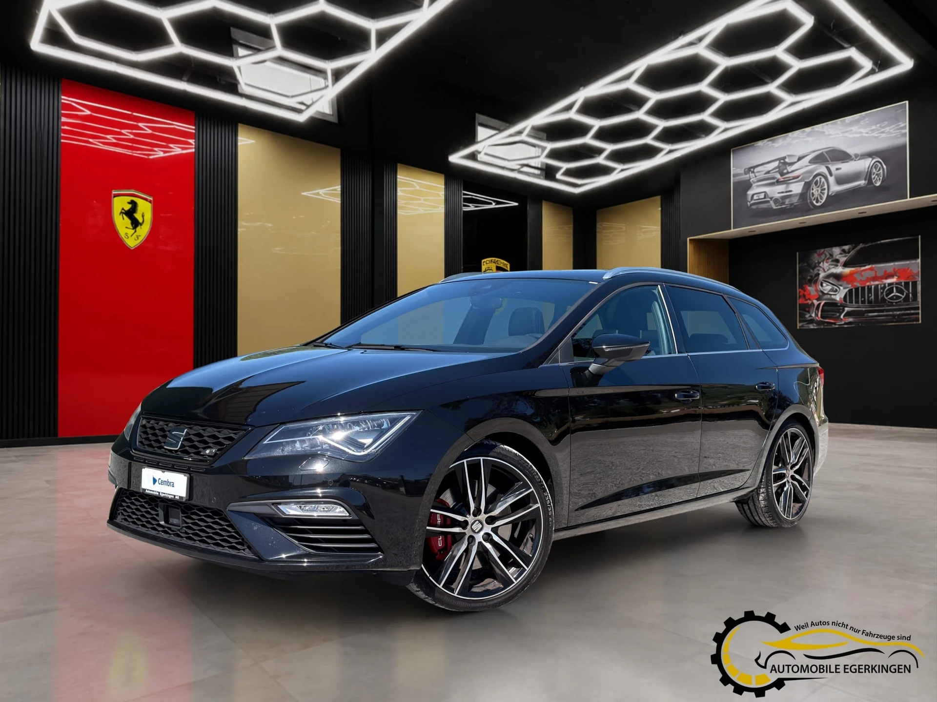 SEAT Leon ST 2.0 TSI 300 Cupra 4Drive DSG