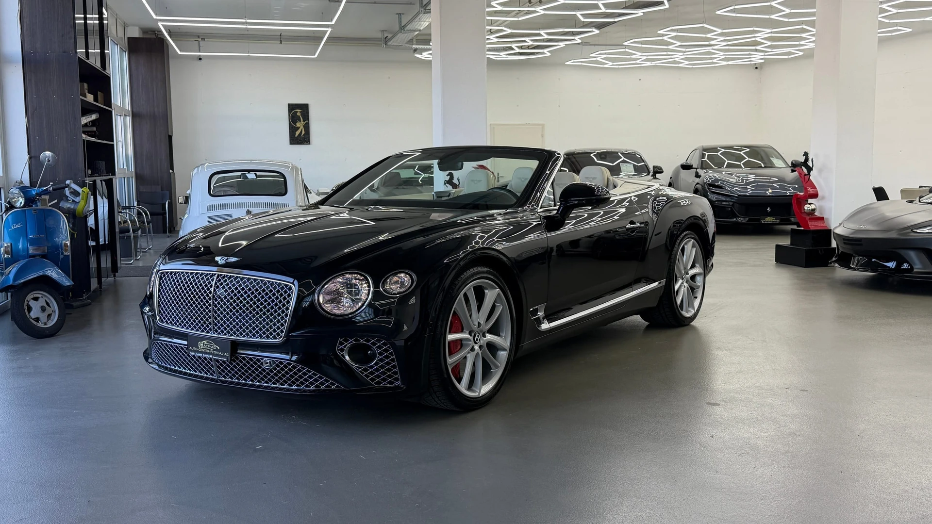 Bentley Continental GTC 4.0 V8