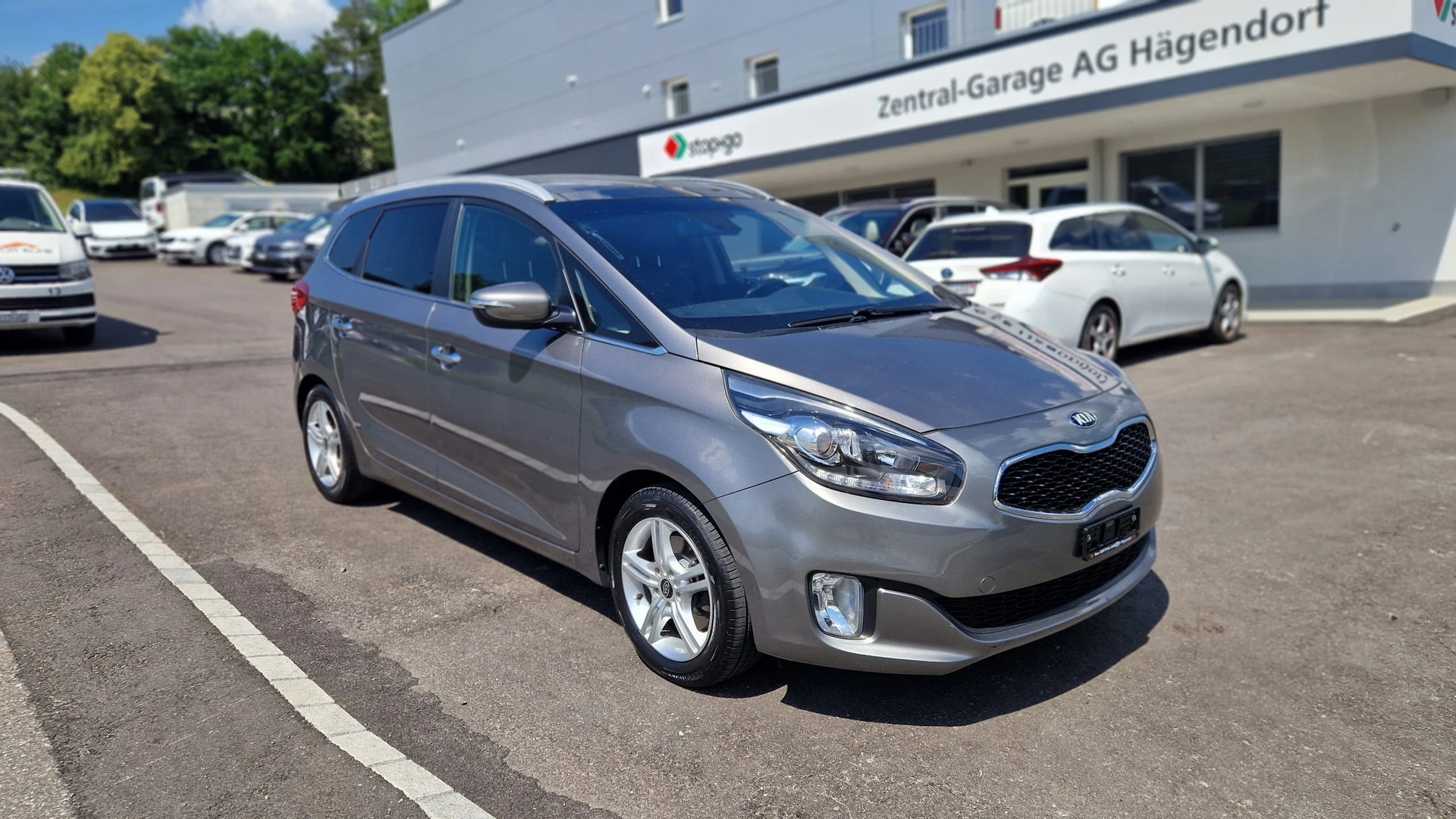 Kia Carens