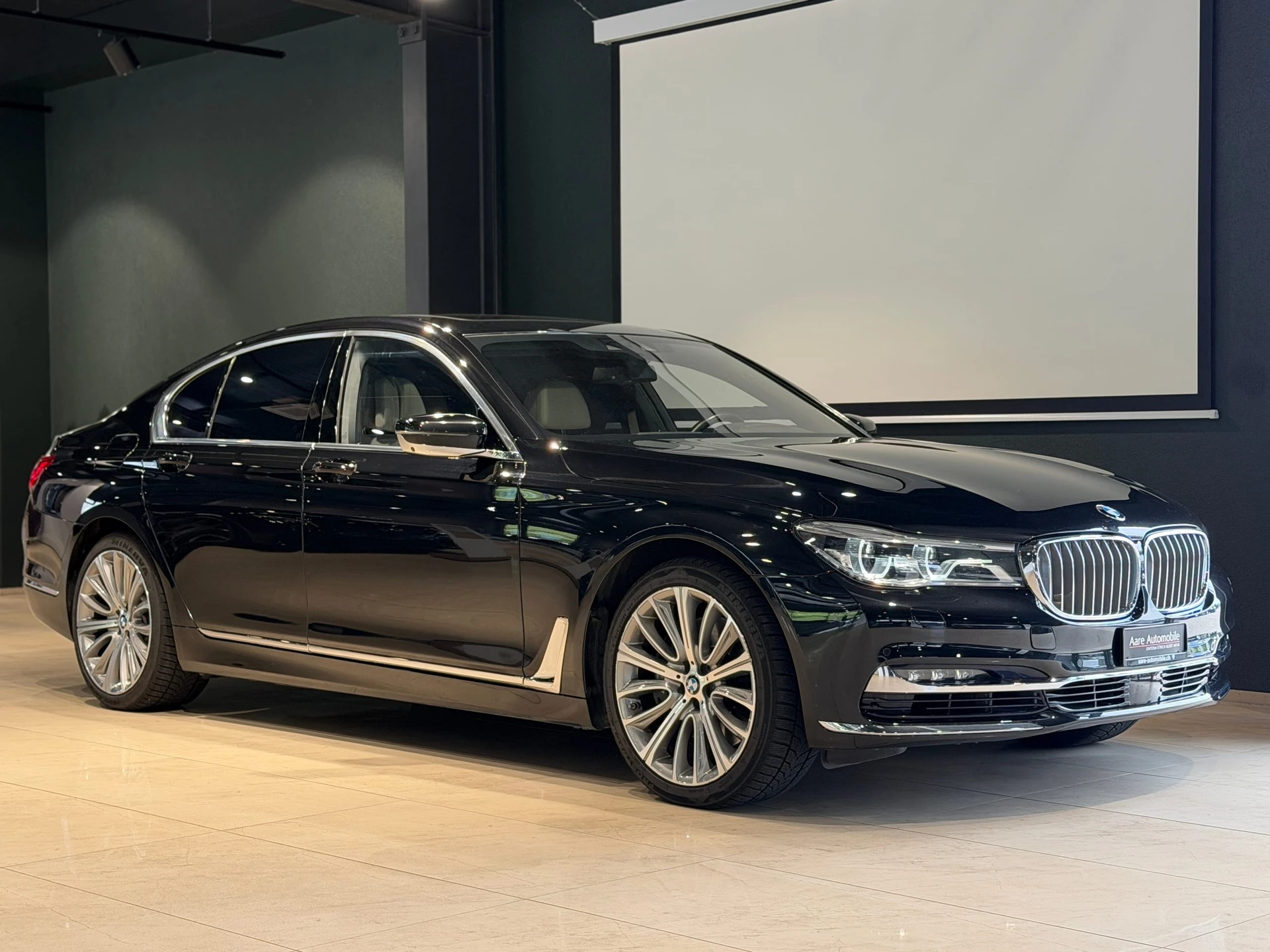 BMW 7er 750i xDrive Steptronic