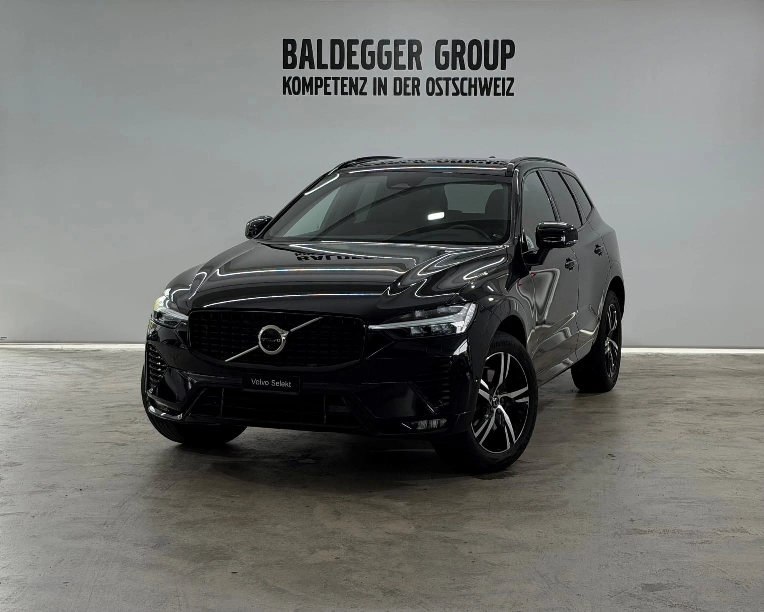 Volvo XC60 2.0 B4 MH R-Design AWD