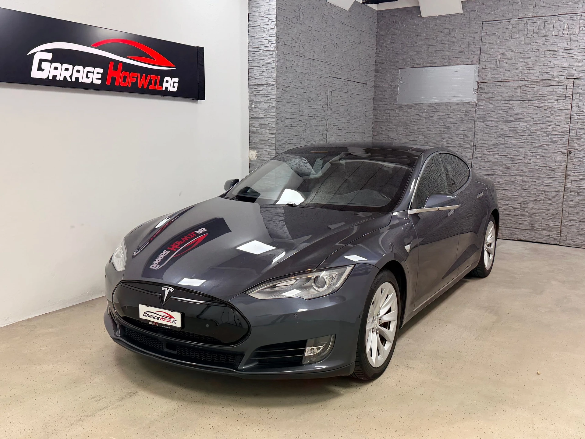 Tesla Model S