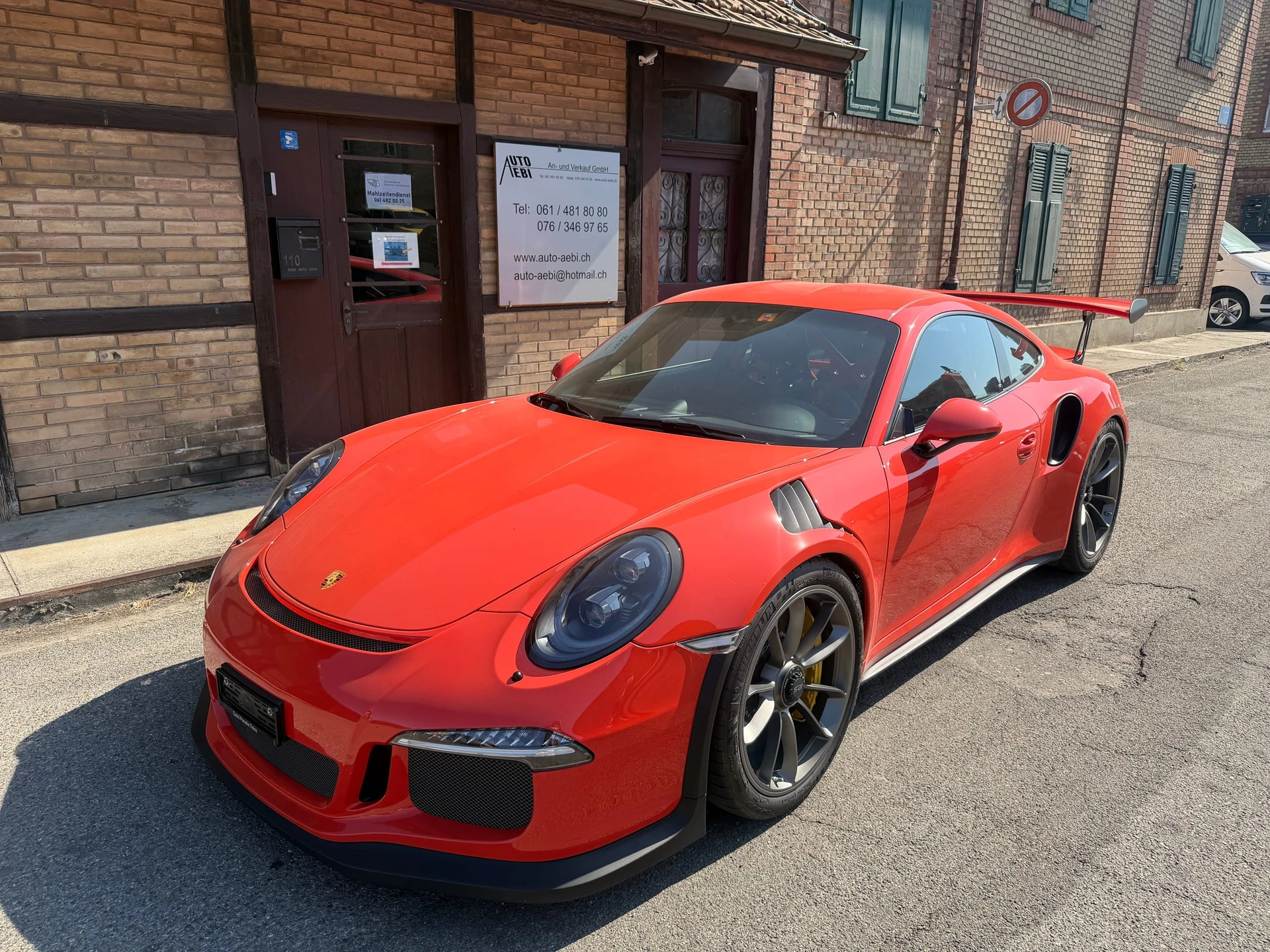 Porsche 911