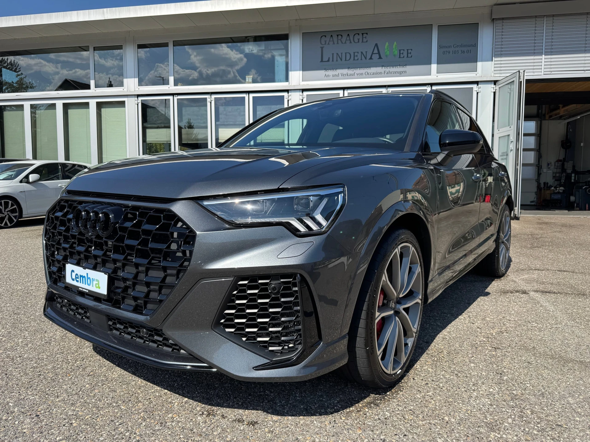 Audi RS Q3 2.5 TFSI quattro S tronic