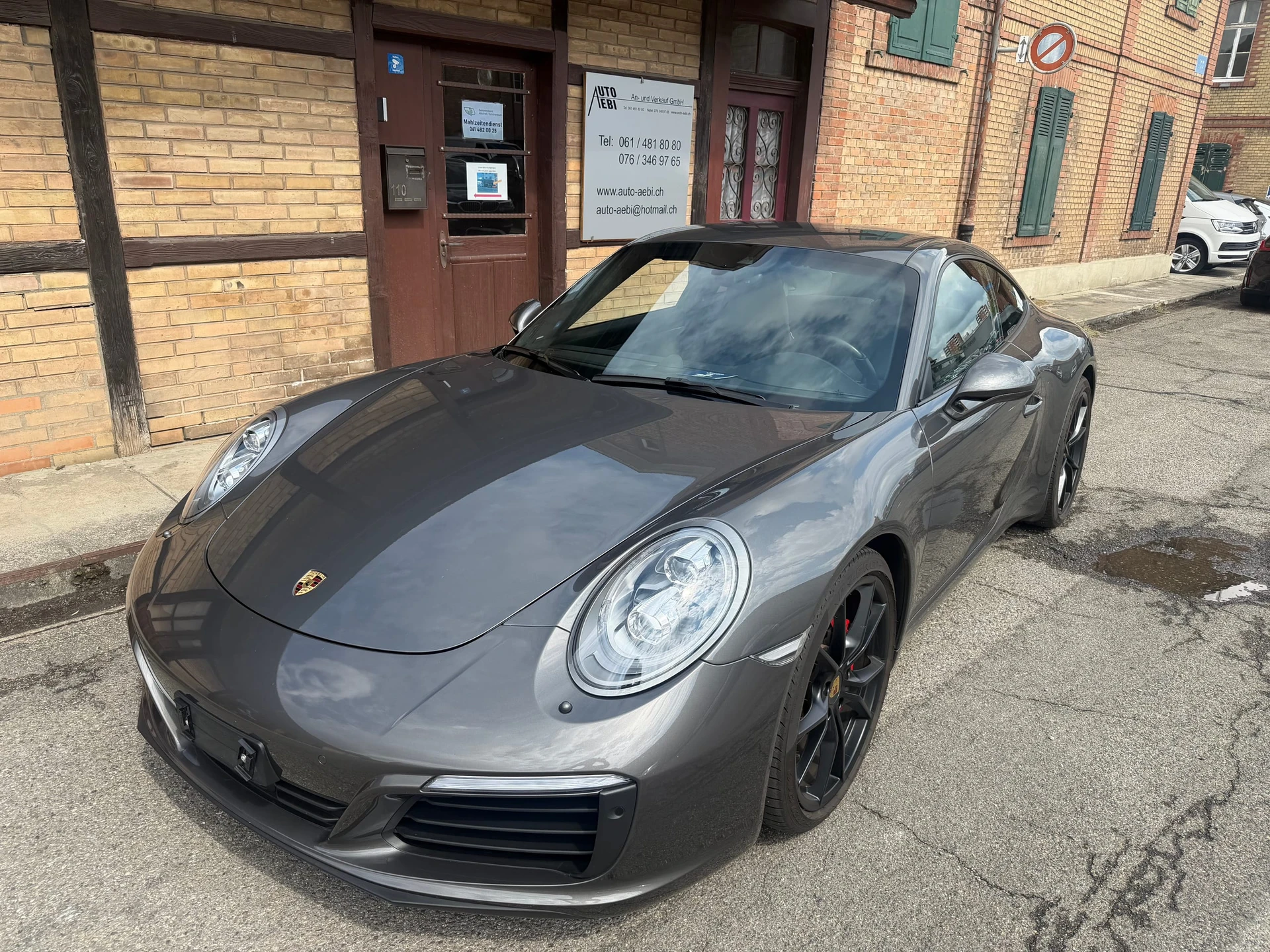 Porsche 911