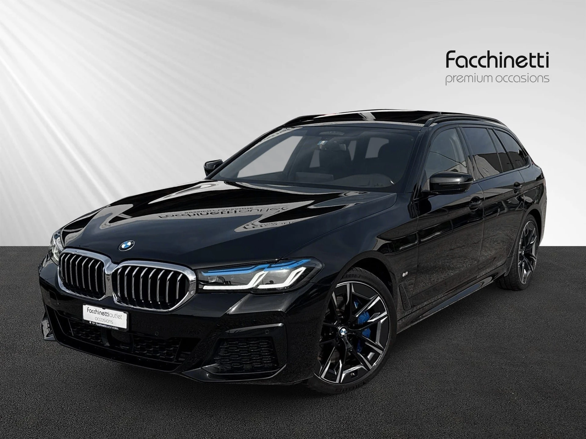 BMW 5er 540i xDrive 48V Touring Pure M Sport Steptronic