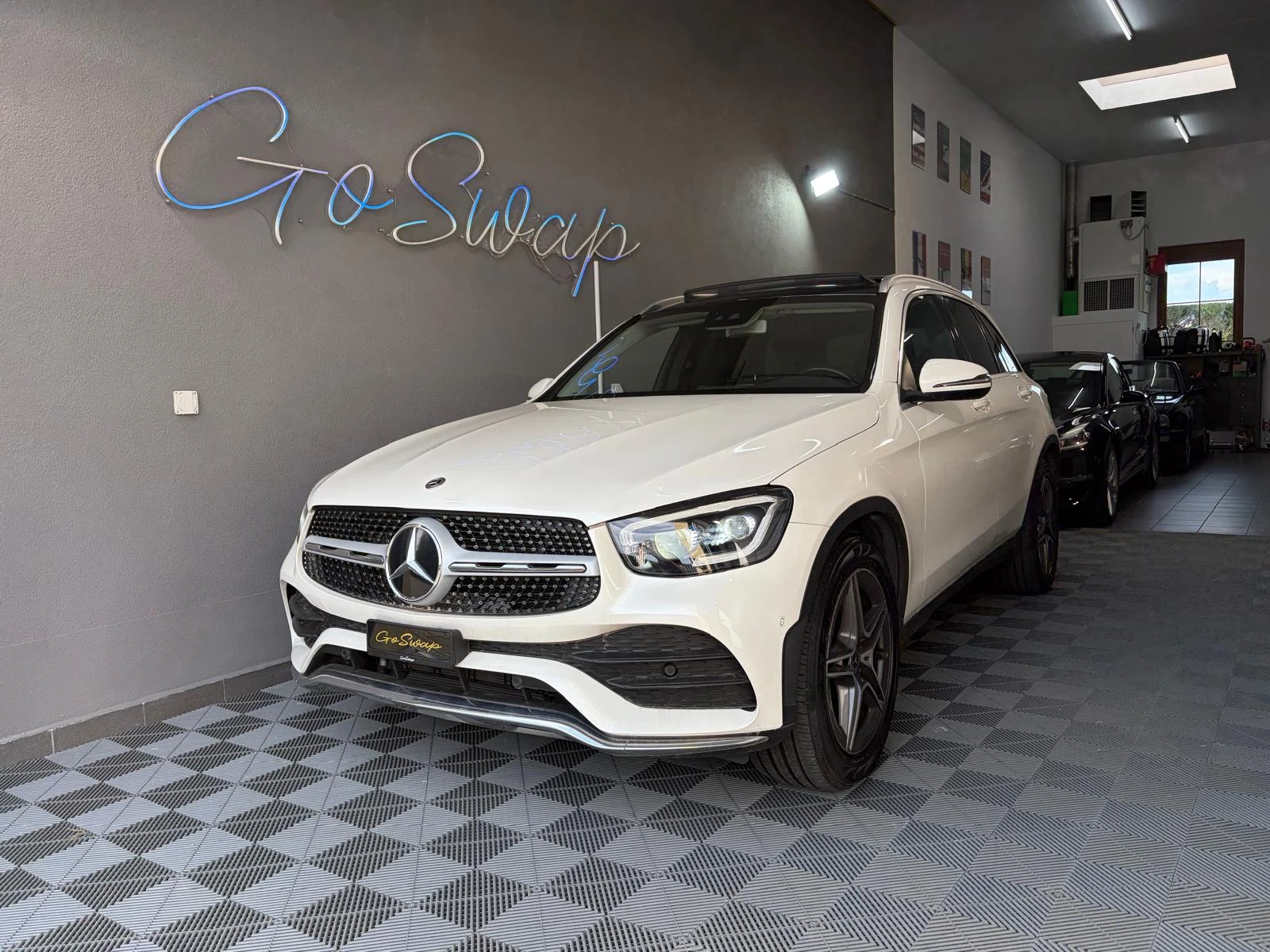 Mercedes-Benz GLC-Klasse GLC 200 AMG Line 4Matic 9G-Tronic - Toit ouvrant