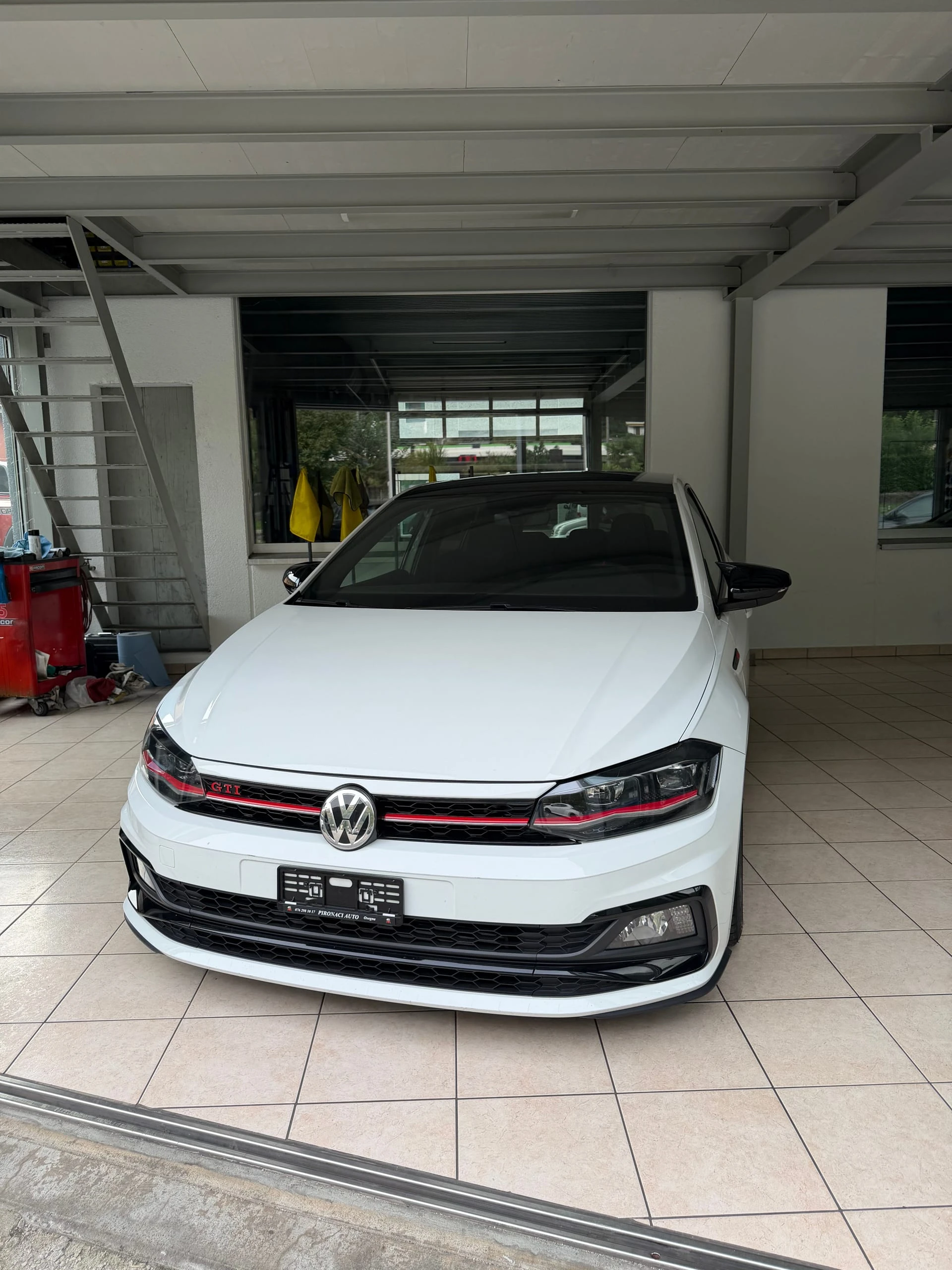 VW Polo