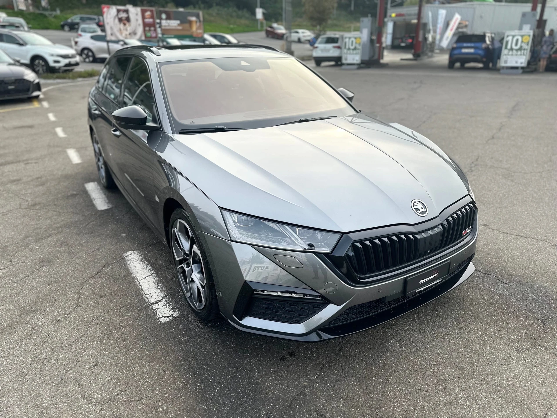 Skoda Octavia Combi 2.0 TSI DSG RS ° Vollausstattung °