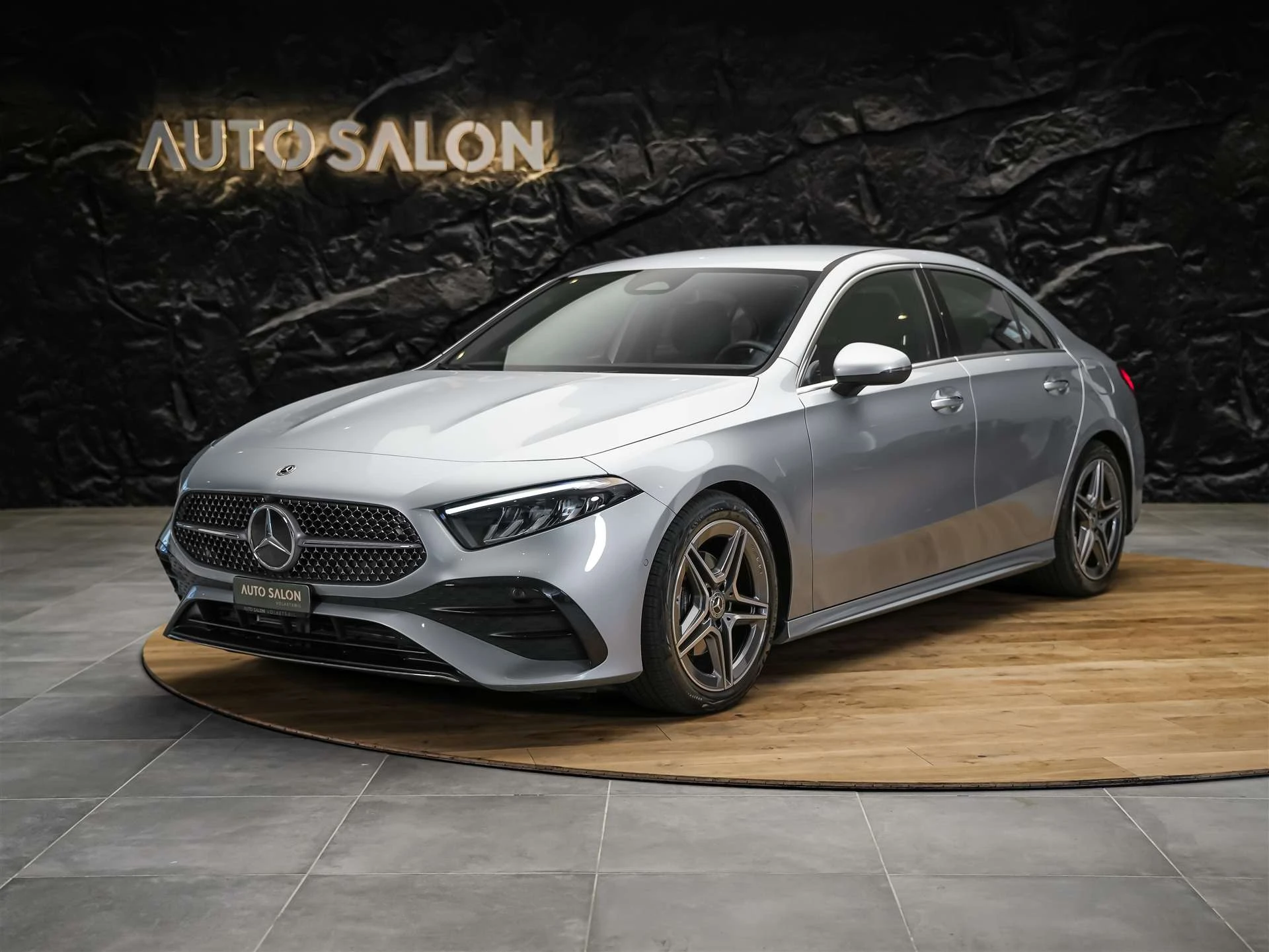 Mercedes-Benz A-Klasse A 200 d AMG Line 8G-DCT *LIMOUSINE*Facelift*Lenkradheizung*
