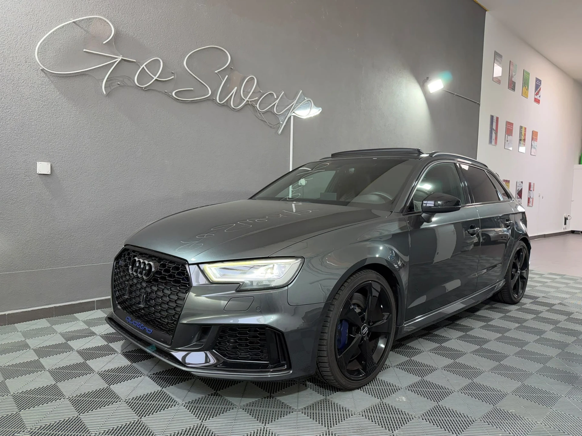 Audi S3 / RS3 RS3 Sportback 2.5 TSI quattro S-tronic - Toit ouvrant *MFK / Service du jour*
