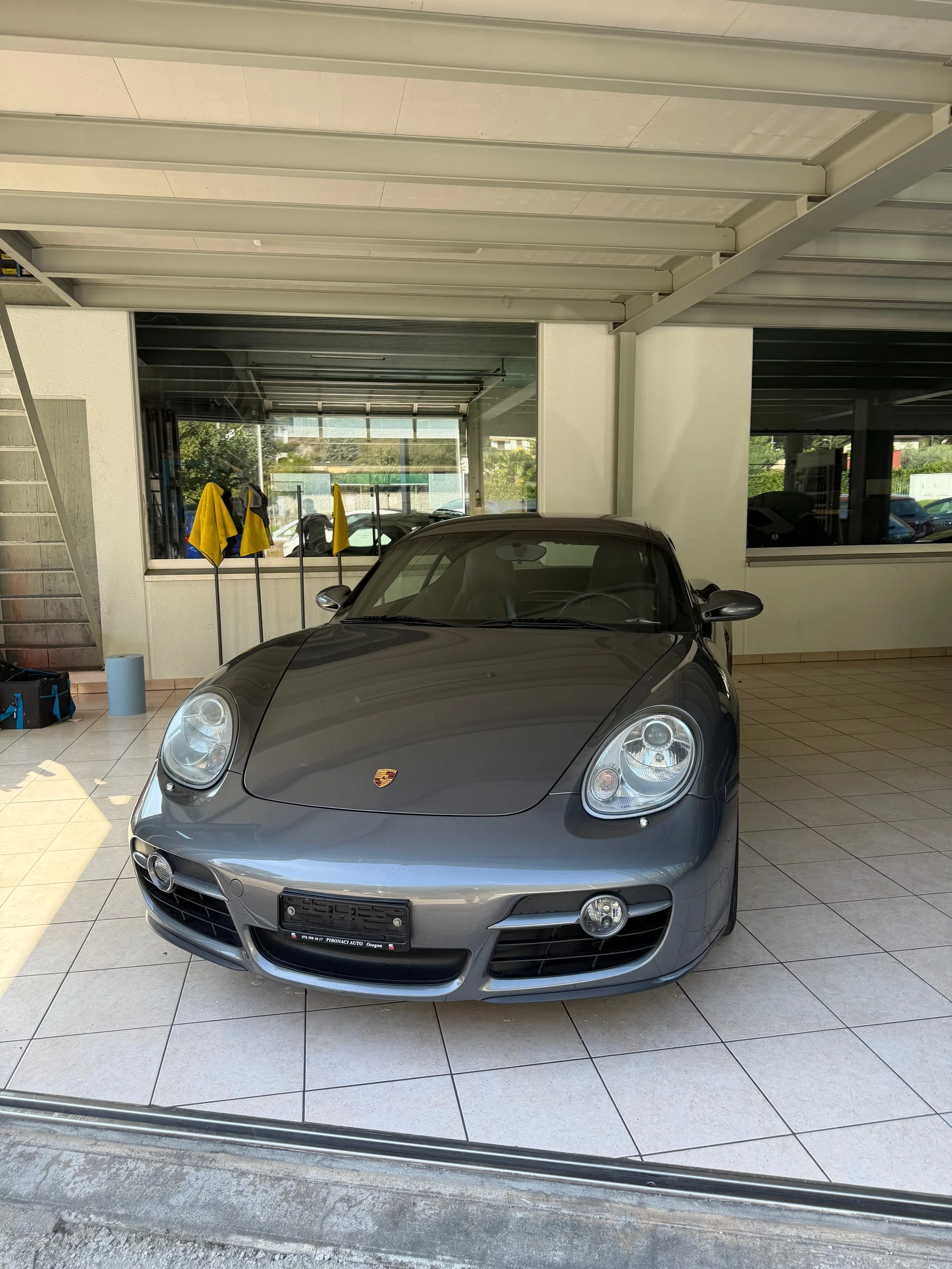 Porsche 718 Cayman 2.7