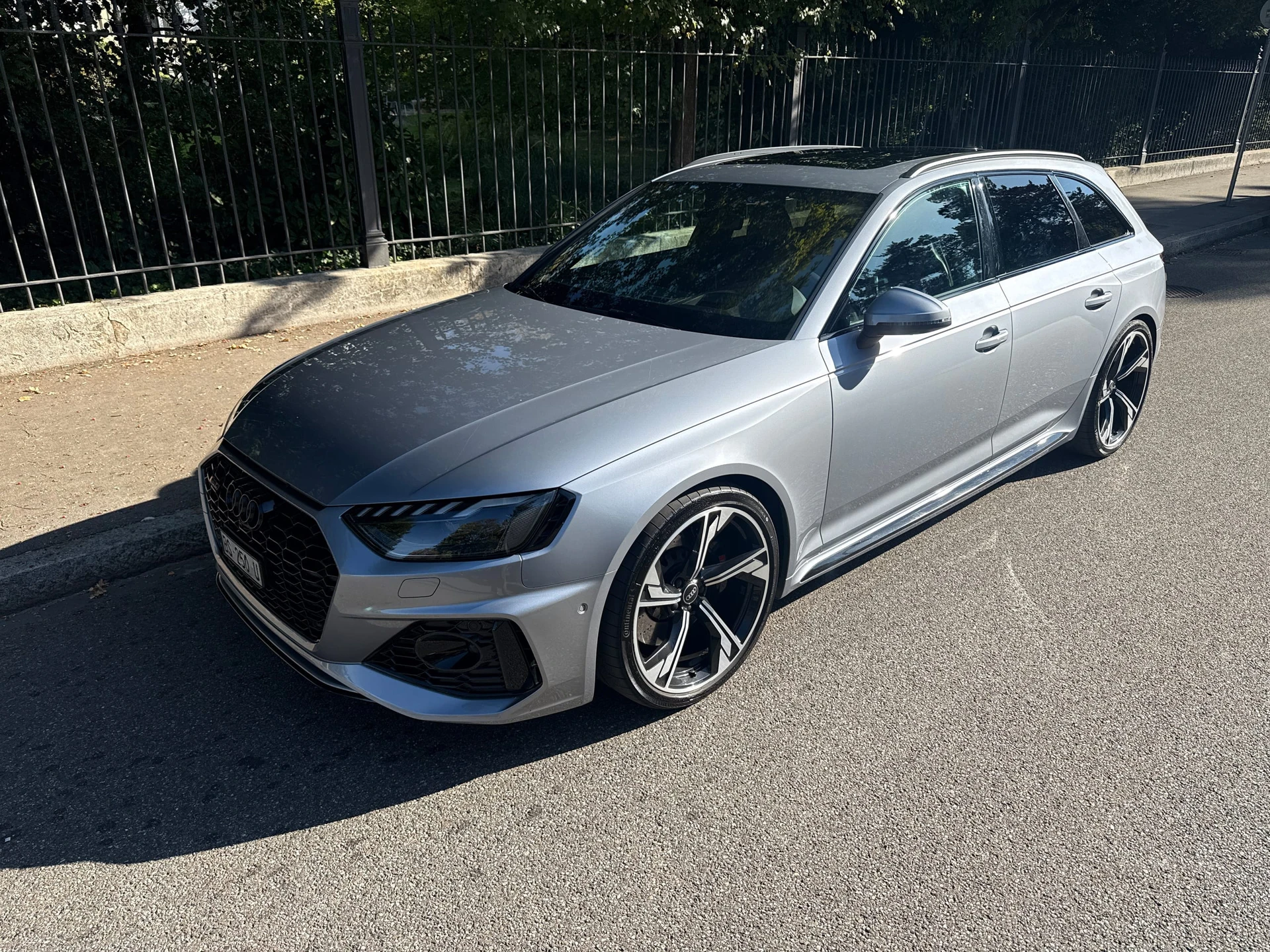 Audi S4 / RS4