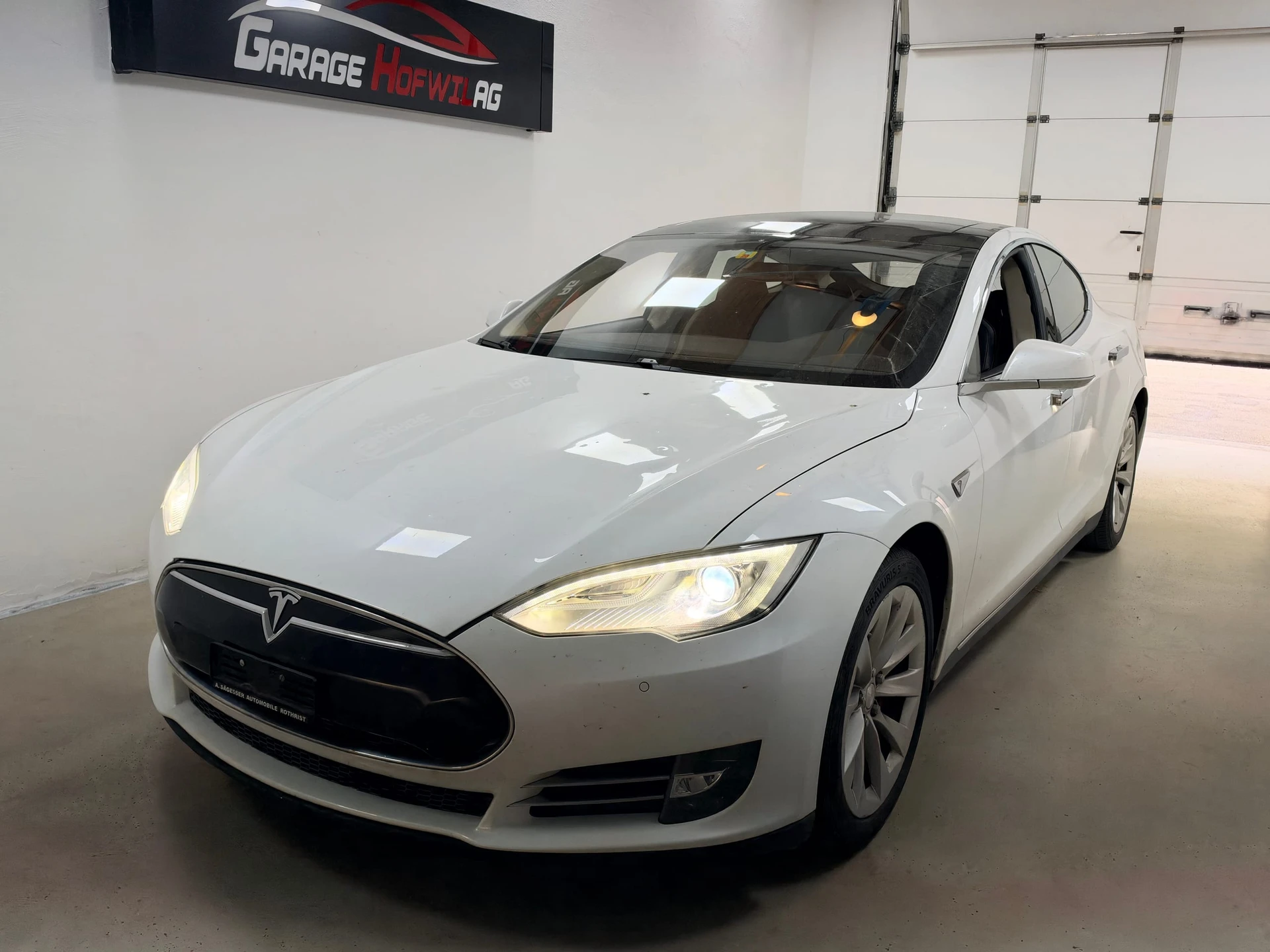 Tesla Model S
