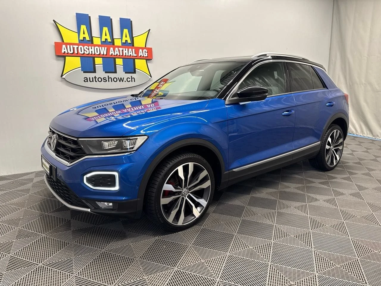 VW T-Roc 2.0 TSI Advance DSG 4Motion