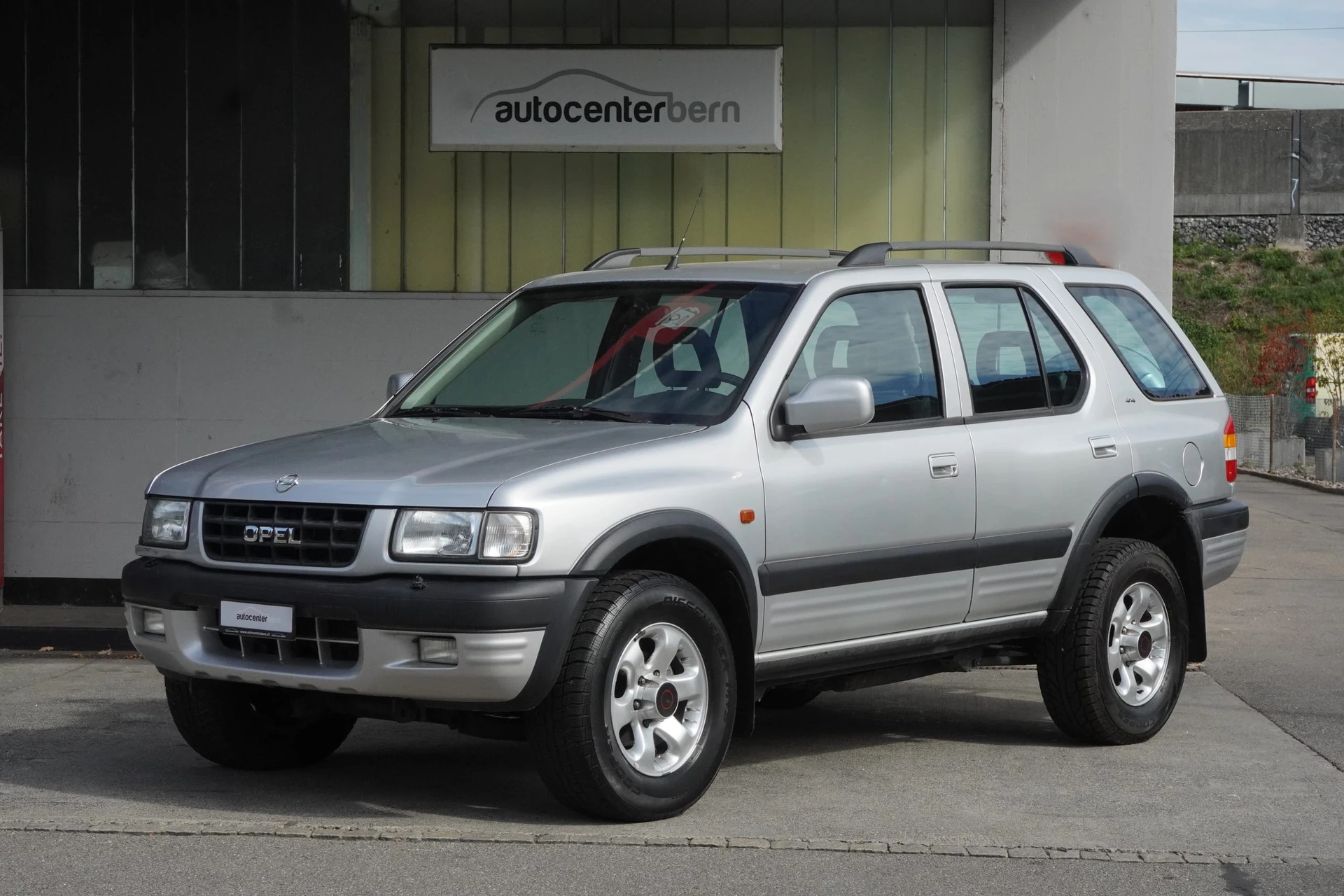 Opel Frontera 3.2i V6 Limited
