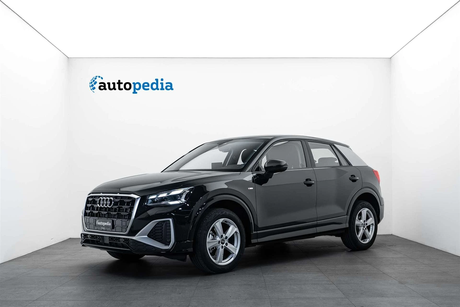 Audi Q2 AUDI AUDI Q2 35 TFSi S-Line S-Tronic Automat