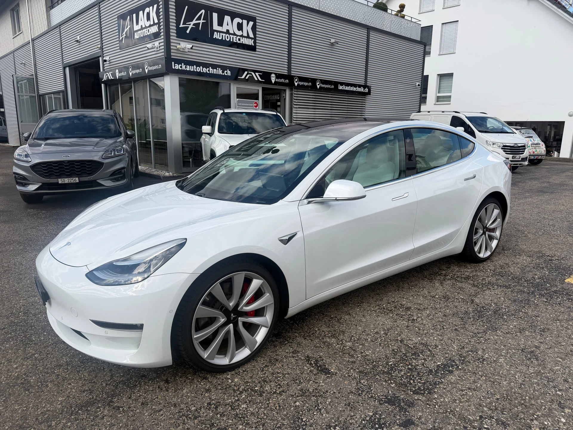 Tesla Model 3 Performance D AWD