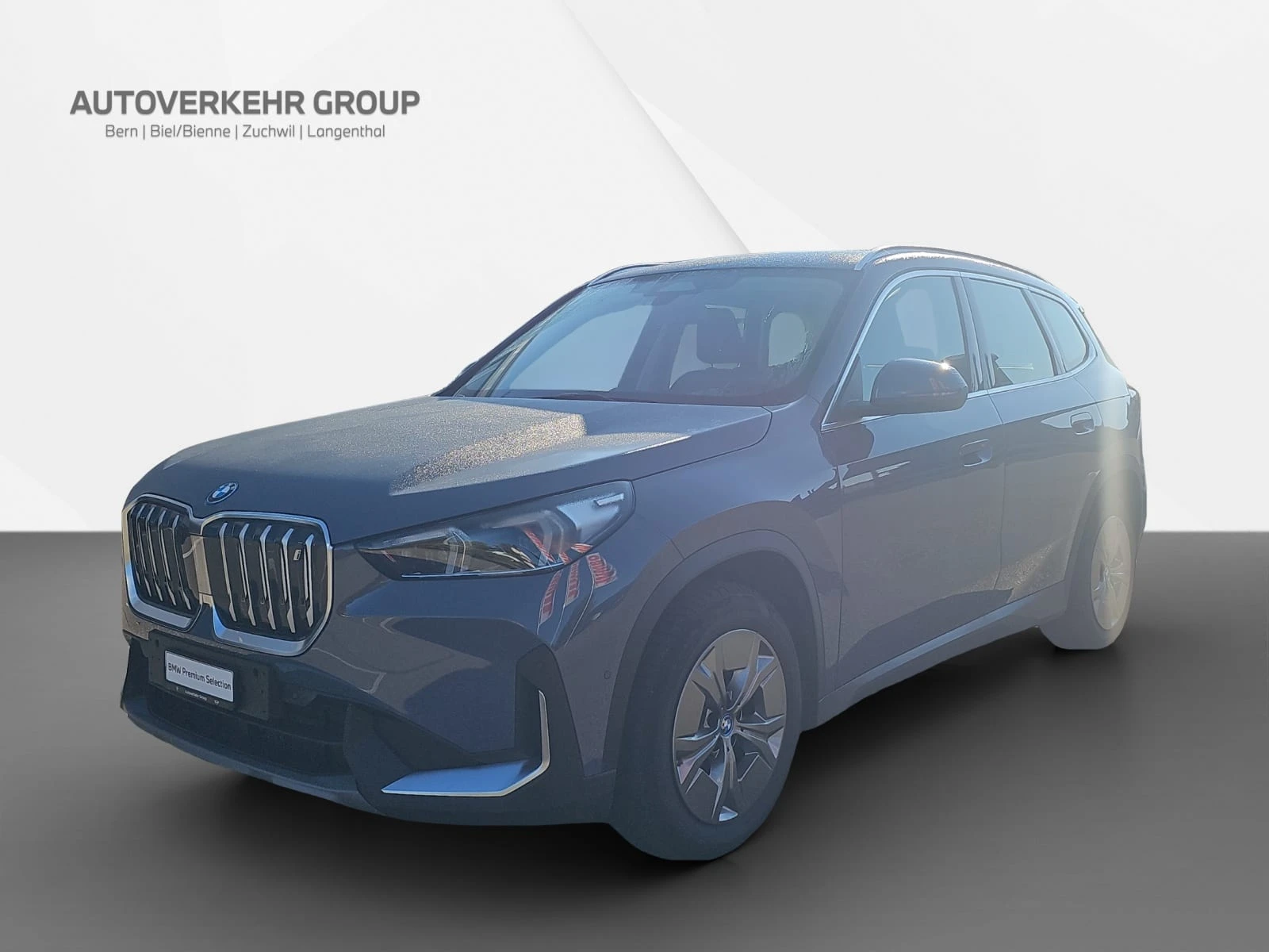 BMW iX1