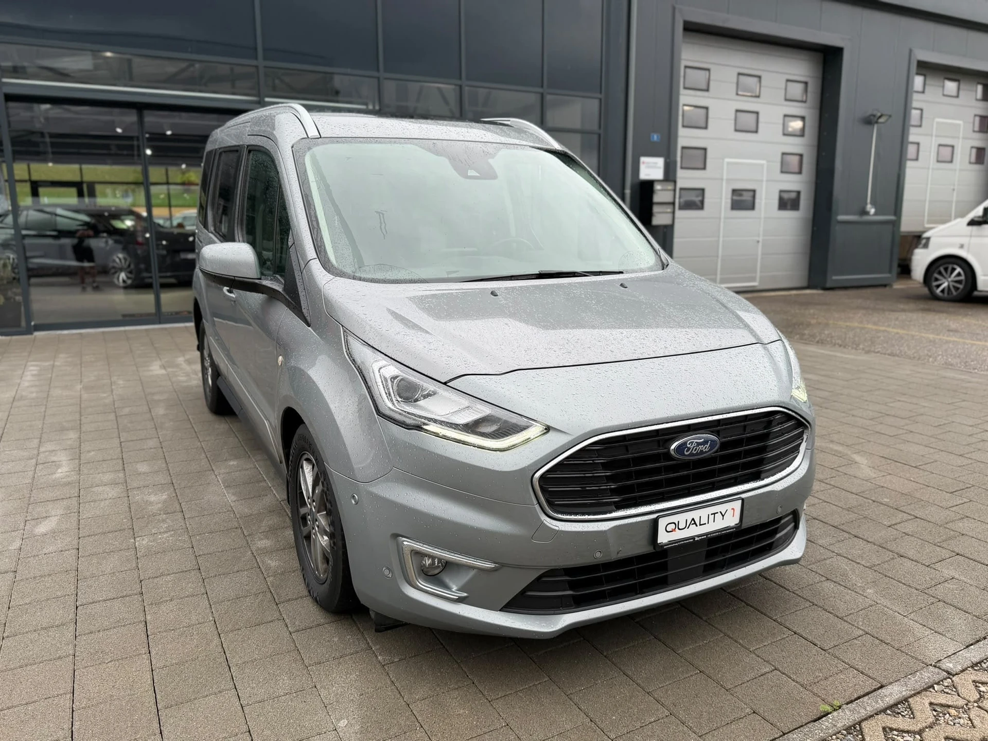 Ford Tourneo Connect Grand Tourneo Connect 1.5 EcoBlue Titanium Automat