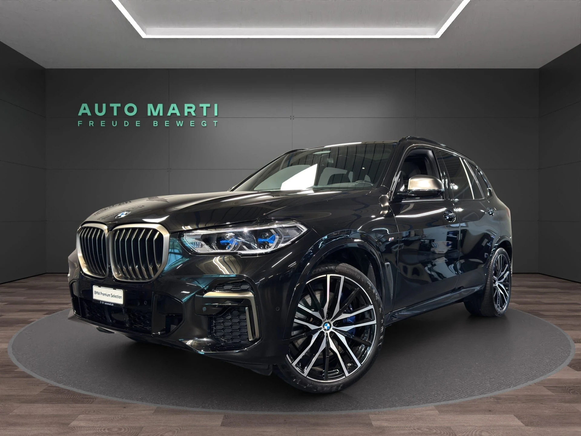 BMW X5 M50i xDrive