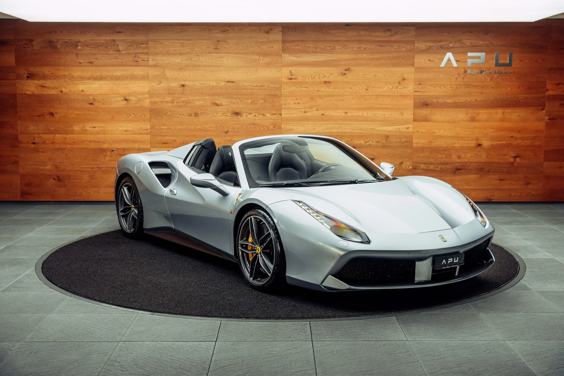 Ferrari 488 Spider Grigio Alloy