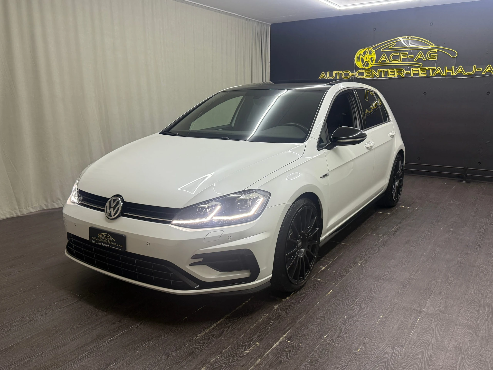 VW Golf