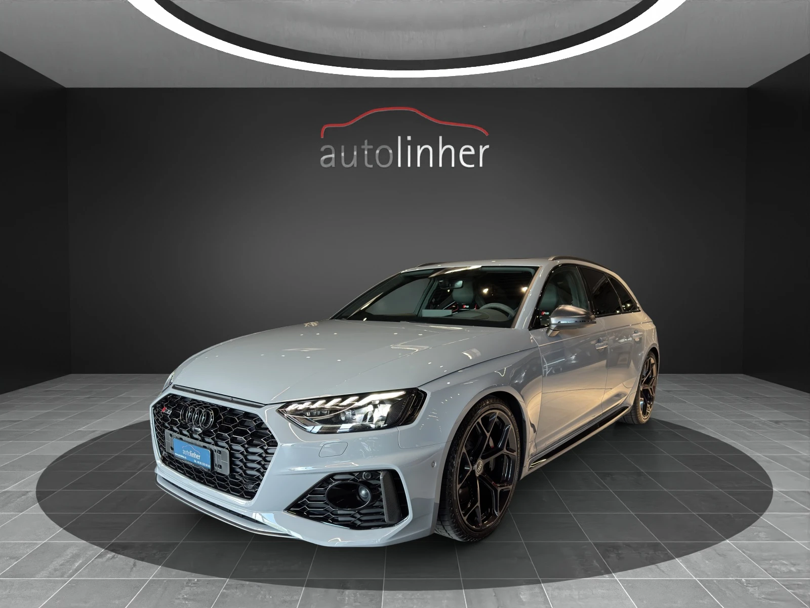 Audi S4 / RS4