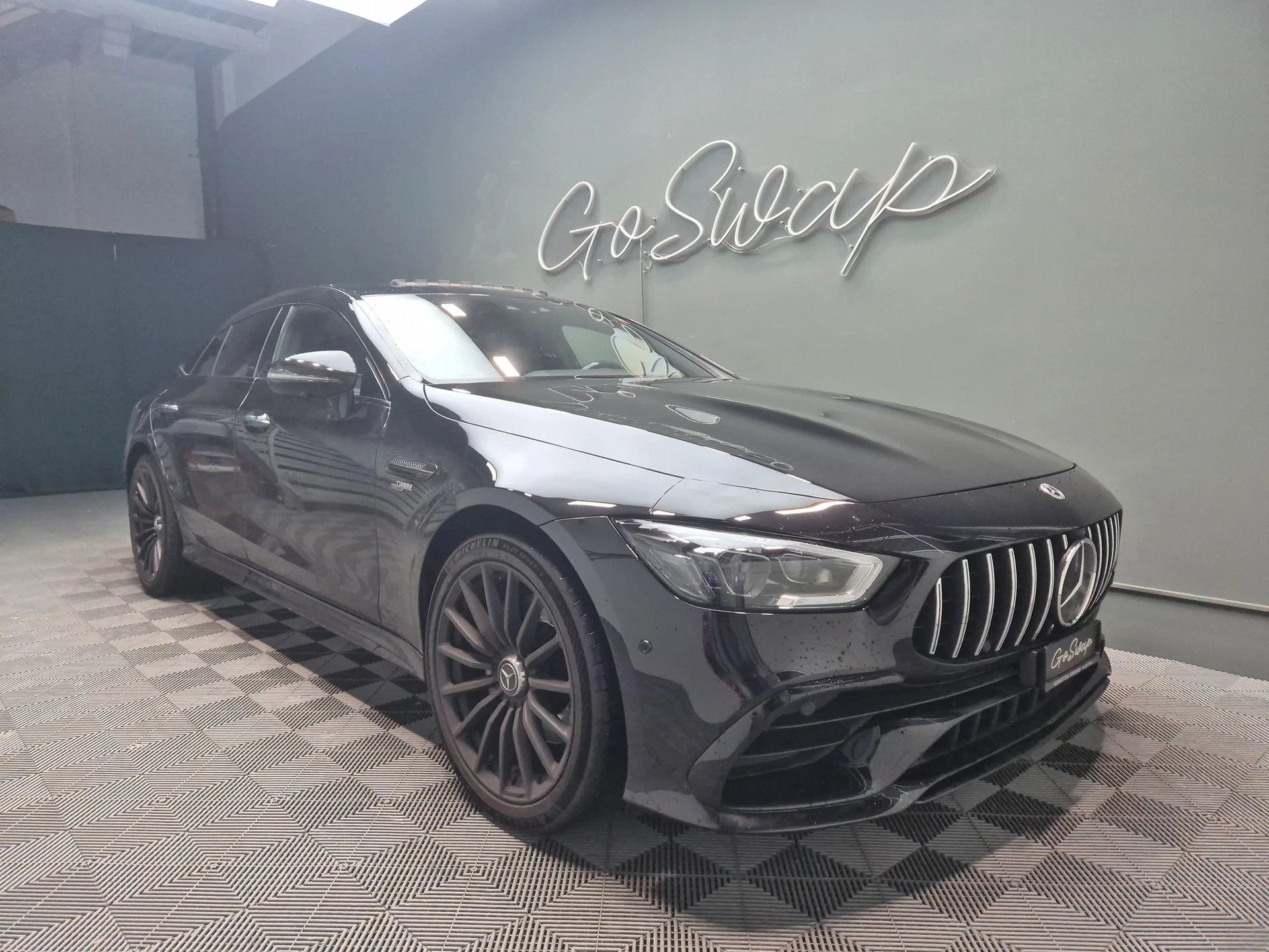 Mercedes-Benz GT