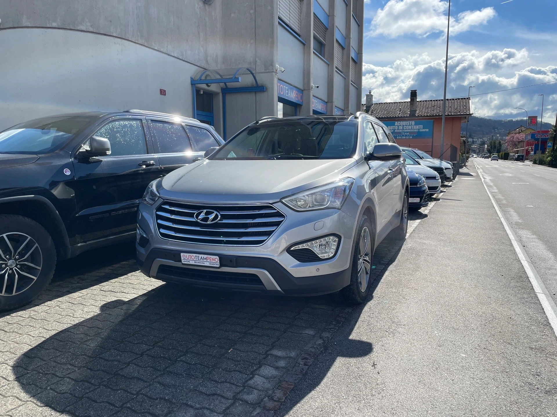 Hyundai Grand Santa Fe