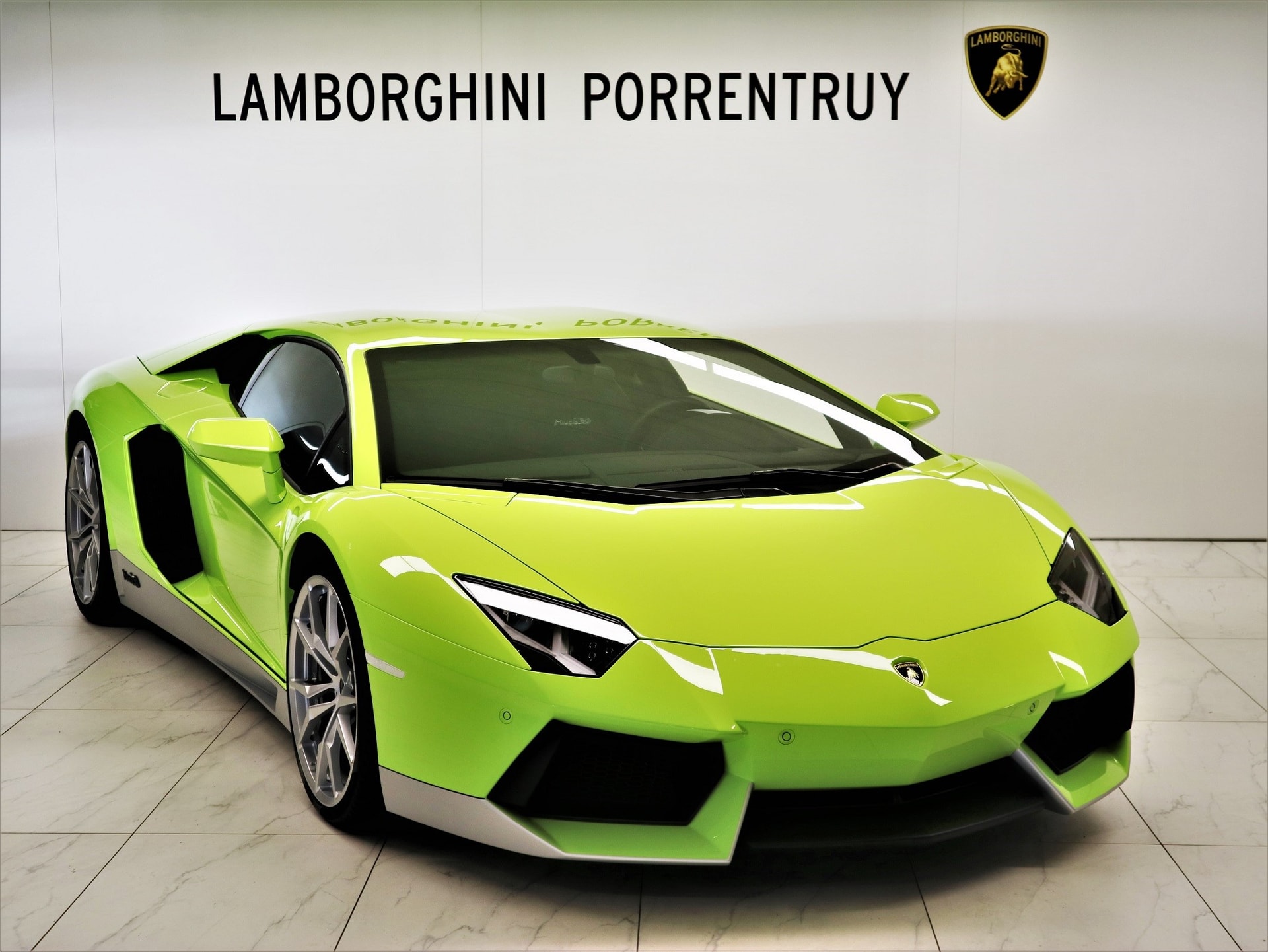 Lamborghini Aventador