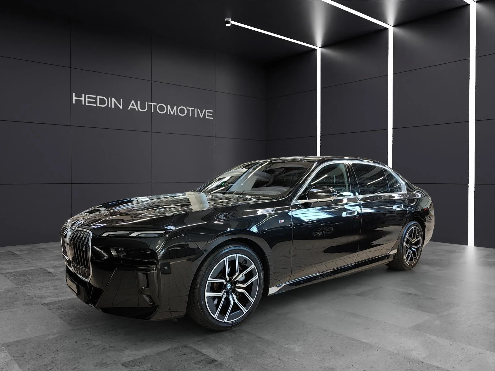 BMW i7