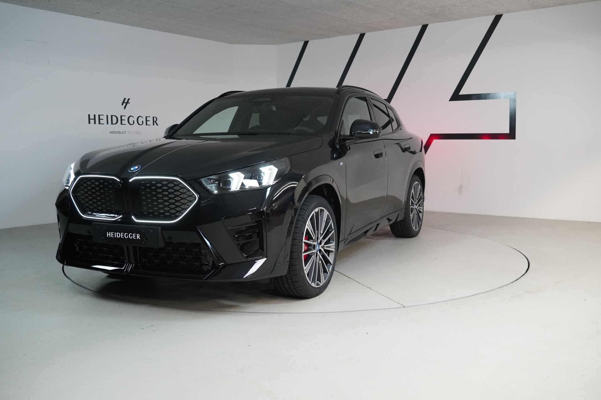 BMW iX2
